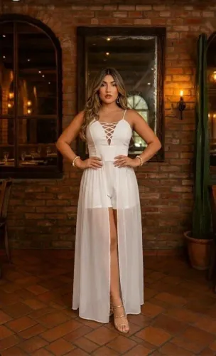 V(PARA LOCAÇÃO) Vestido/Macaquinho - Branco com Transparência