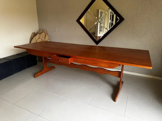 Mesa de jantar 2,90m de Cerejeira maciça