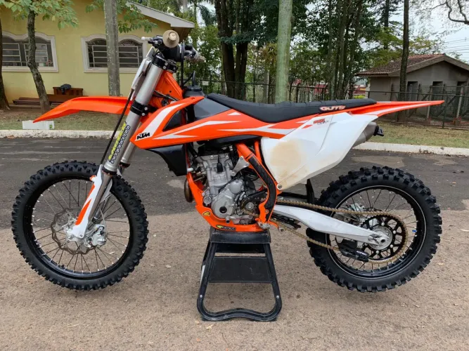 Moto de trilha KTM - SXF250