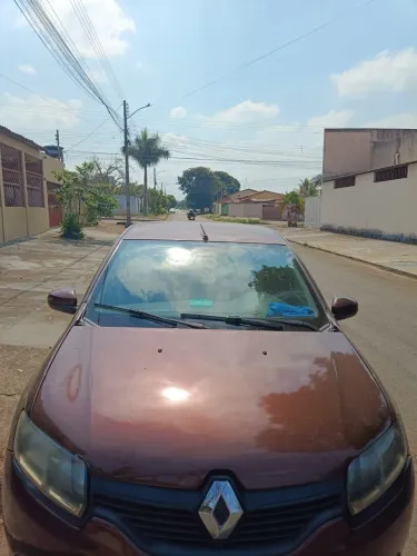 Renault Logan Authentique Hi-flex 1.0 16V 4P 2014