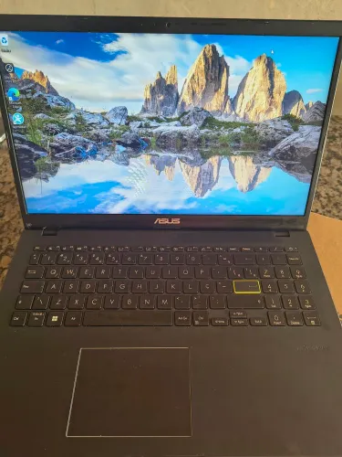 Vendo Vivobook Asus