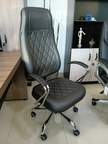 Cadeira Presidente Top Cromada - Cadeira Presidente Cromada - Cadeira Presidente Alta