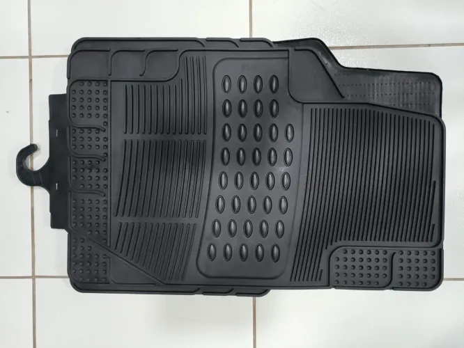 Tapete universal automotivo flash