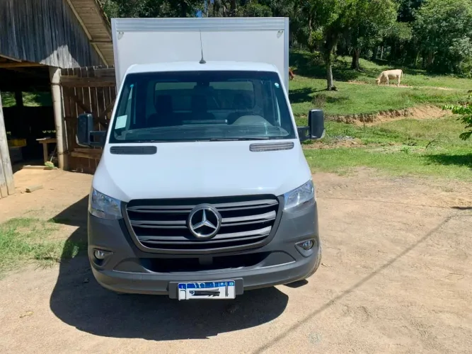 Sprinter 2022 516 rodado duplo Único dono.