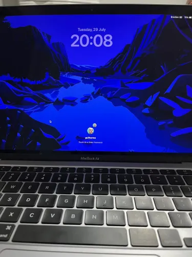 MacBook Air M1 2020 - 8GB RAM 256GB SSD - Pouco uso