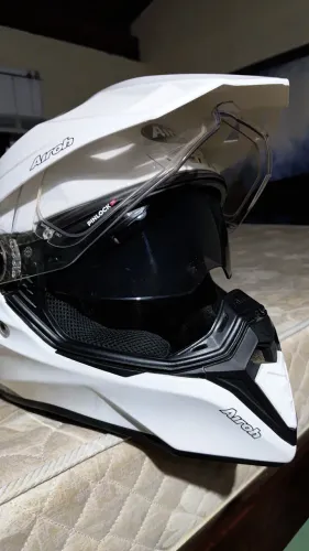 Capacete Airoh commander 1