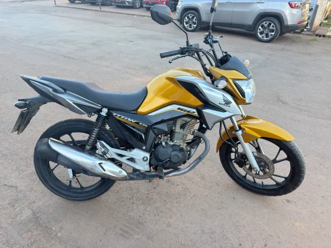 Titan 160