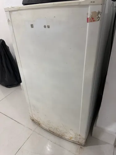 Vendo Frigobar com Defeito