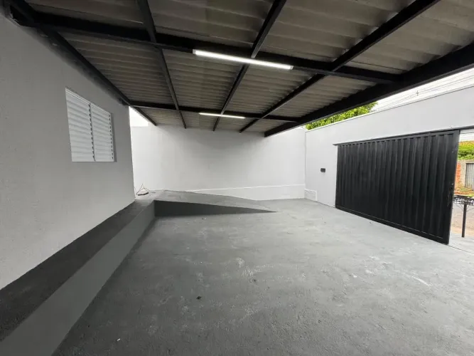 Casa à venda no bairro Shopping Park em Uberlândia