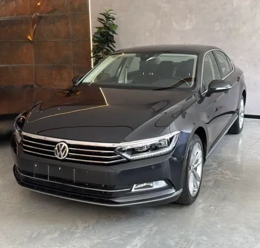 Volkswagen Passat Highline 2.0 TSI 220cv Tip. 2018