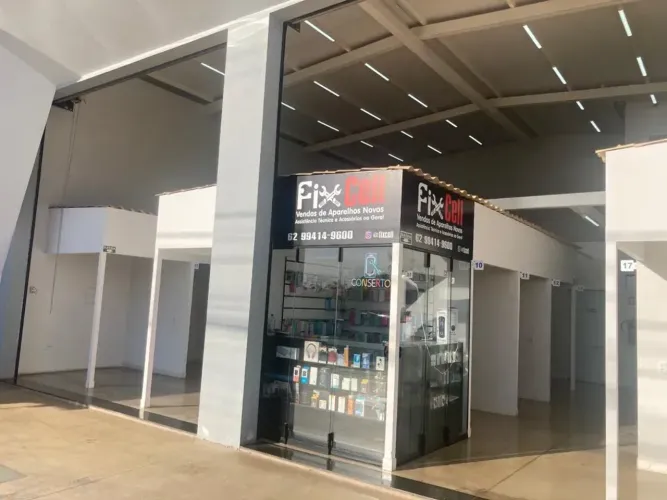 Ponto comercial/Loja/Box para venda com 320 metros quadrados Senador Canedo