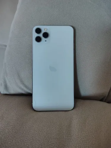 IPhone 11 Pro Max 256 gb aceito cartão