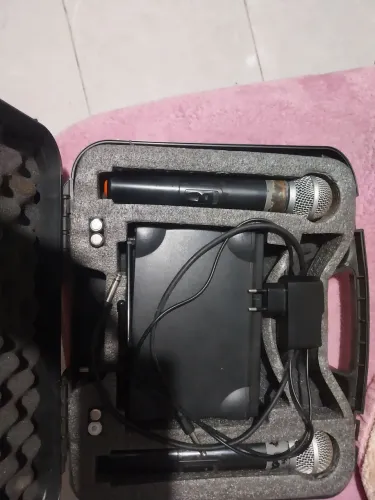 Microfone sem fio profissional