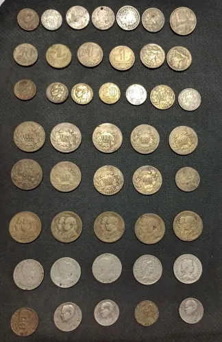 VENDO MOEDAS NUMISMÁTICA ANTIGA