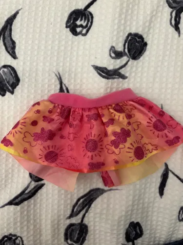 saia multicor amarela e rosa