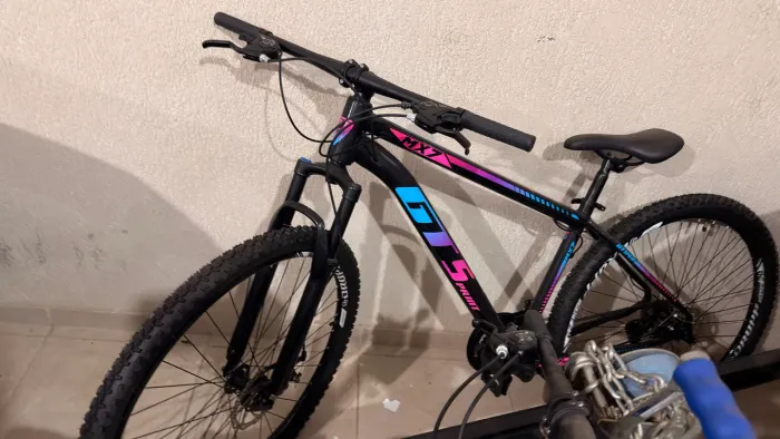 Bicicletas GTS Mx7 montadas