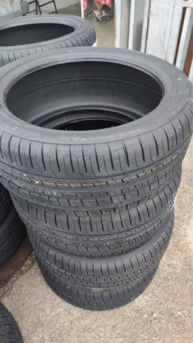 Pneu aro 17 xbry 225/45/17