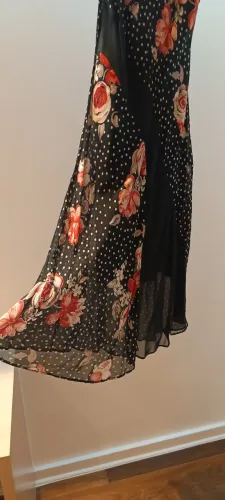 Vestido Charity 100% Viscose Tam 3 Novo (nunca usado)