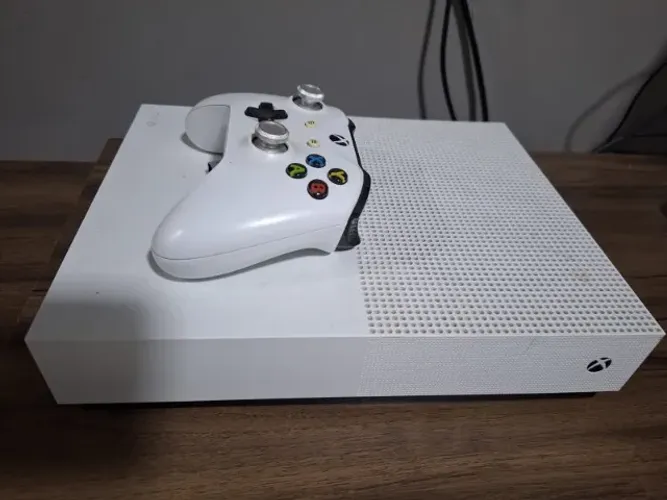 Xbox One S 1TB All DIGITAL