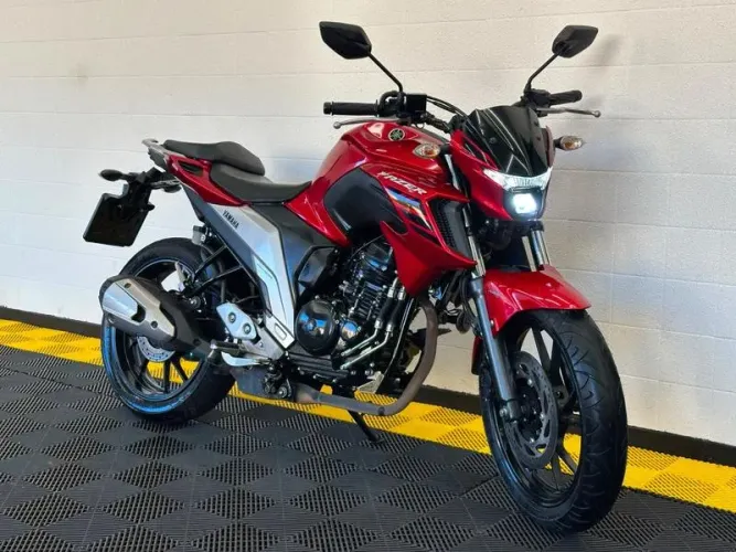 YAMAHA FZ25 FAZER 2023