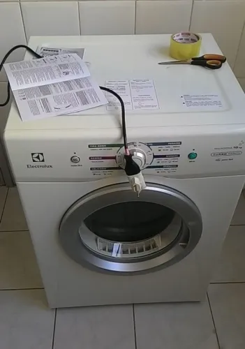 Secadora Electrolux modelo st10 220 v excelente para apartamento