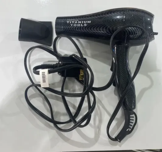 SECADOR DE CABELO TITANIUM