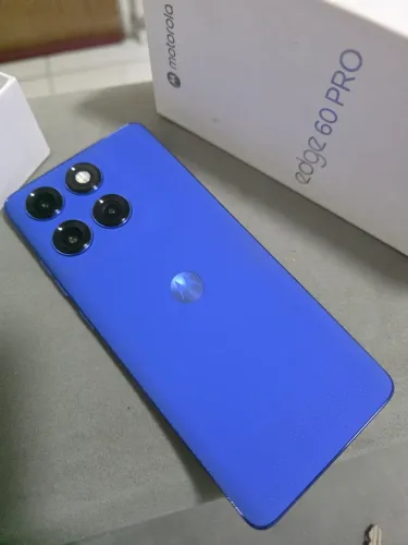 MOTOROLA EDGE 60 PRO 256 GB (TRINCO)-AVALIO TROCAS 