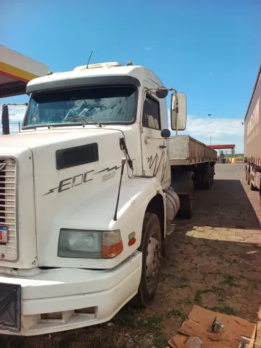 VOLVO EDC 96 360cv TOCO