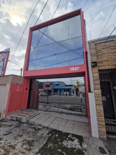 Excelente Prédio Comercial no São Braz - Ideal para Clínicas, Escritórios e Empresas!