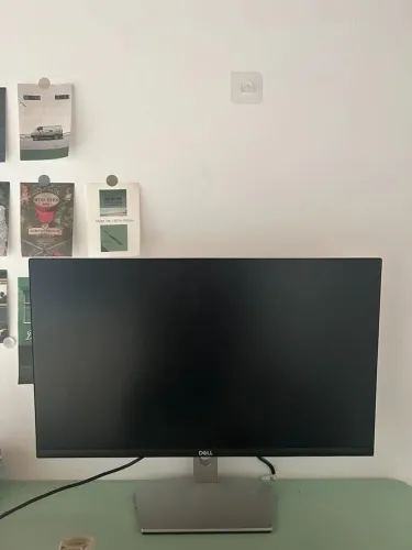 Monitor Dell 24? Full HD