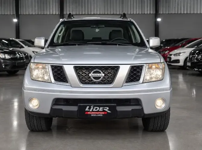 Nissan Frontier XE CD 4X4 2.5 TB Diesel 2013