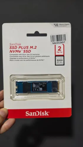 SSD M.2 2280 2TB Sandisk Plus NVMe Pcie Gen3 SDSSDA3N-2T00-G26 Velocidade até 3200MB/s
