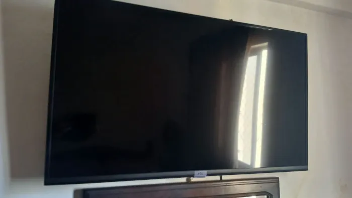 TV TCL LED 43