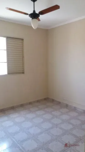 Apartamento com 2 dormitórios para alugar, 59 m² por R$ 1.650/mês - Quiririm - Taubaté/SP
