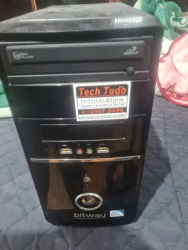 Gabinete computador 