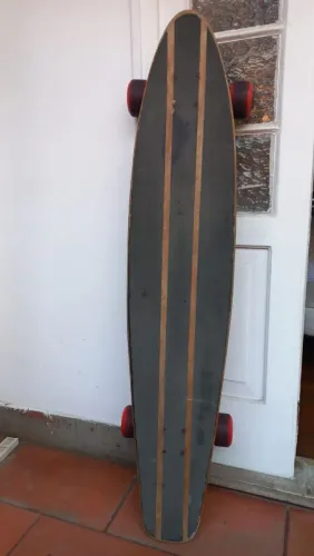 Skate Longboard T-Shape Profissional - Maple Canadense + Rolamentos Bones Reds