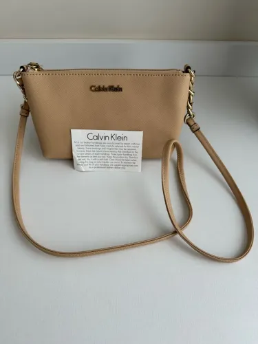 Bolsa calvin Klein nude original usada uma vez