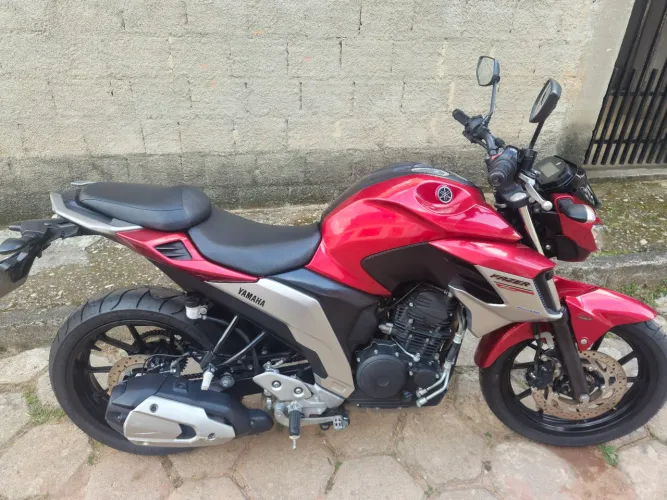 Fazer 250
