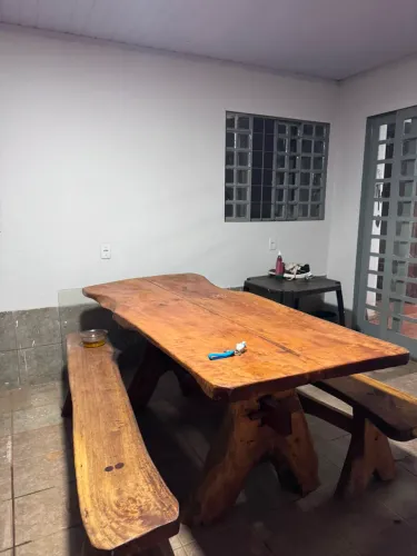 Vende se mesa