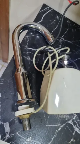 Torneira Eletrônica Com Sensor Banheiro E Lavatório Cromada