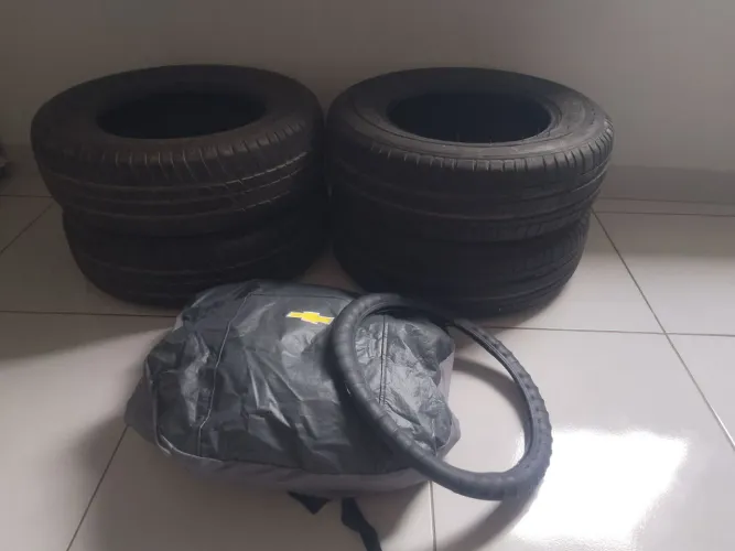 Pneus 175 70 R13
