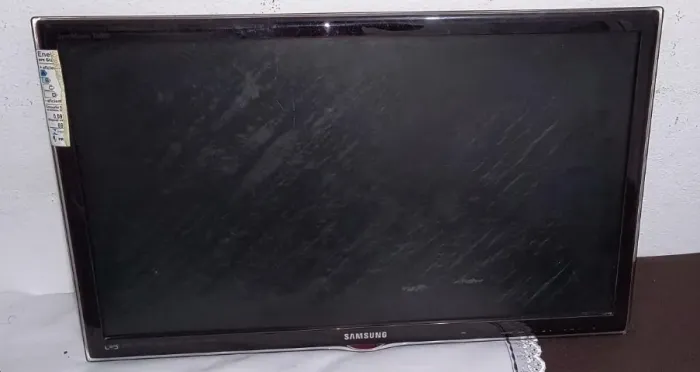 TV samsung 27 polegadas, não é smart tv
