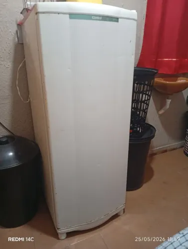Refrigerador Consul degelo seco