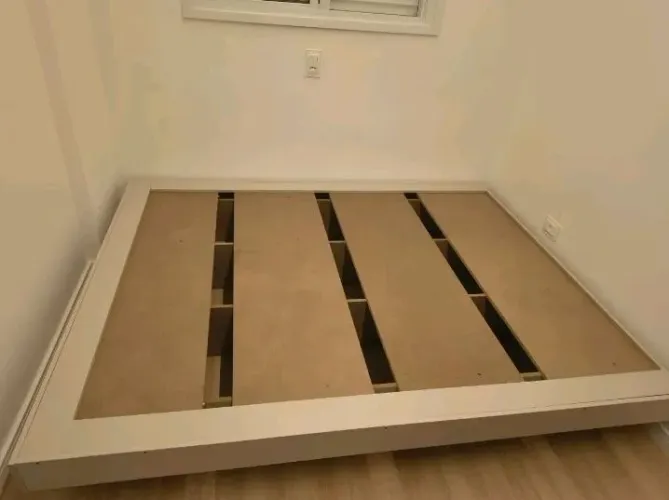Cama Queen