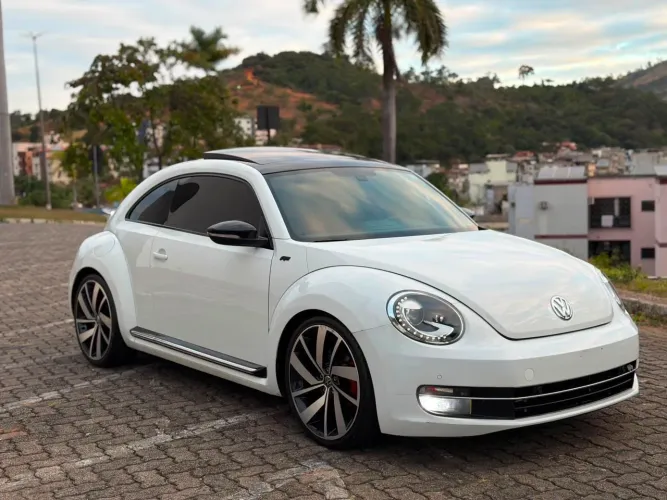 Volkswagen Fusca 2.0 R-line TSI 16V Aut. 2014