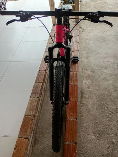 Bicicleta quadro 17 - Aro 19