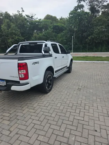 Chevrolet S10 Pick-up LS 2.8 TDI 4X4 CD Dies. Mec. 2022
