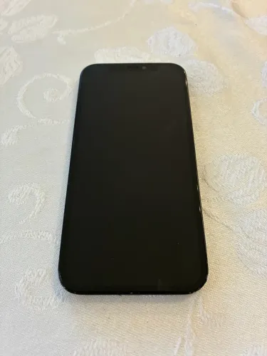 Vendo Iphone 12 conservado, único dono