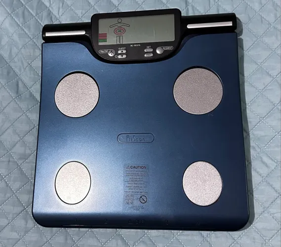 Balança Digital Bioimpedância Tanita BC-603FS Com Cartão SD