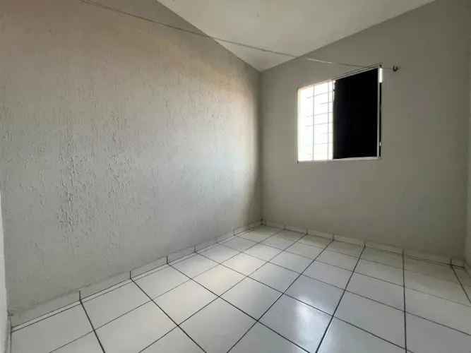 Condomínio Thertuliano Milton Brandão  Apartamento com 03 Quartos